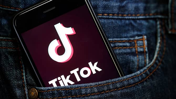 Can AI be used to determine gender in TikTok profile pictures?